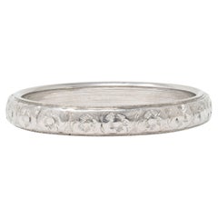 Belais Art Deco 18 Karat White Gold Vintage Orange Blossom Wedding Band