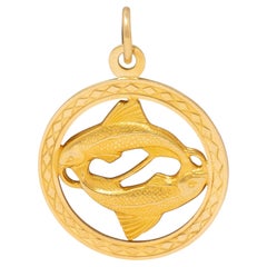 Katz & Ogush Inc. 1970's 18 Karat Yellow Gold Vintage Pisces Zodiac Pendant