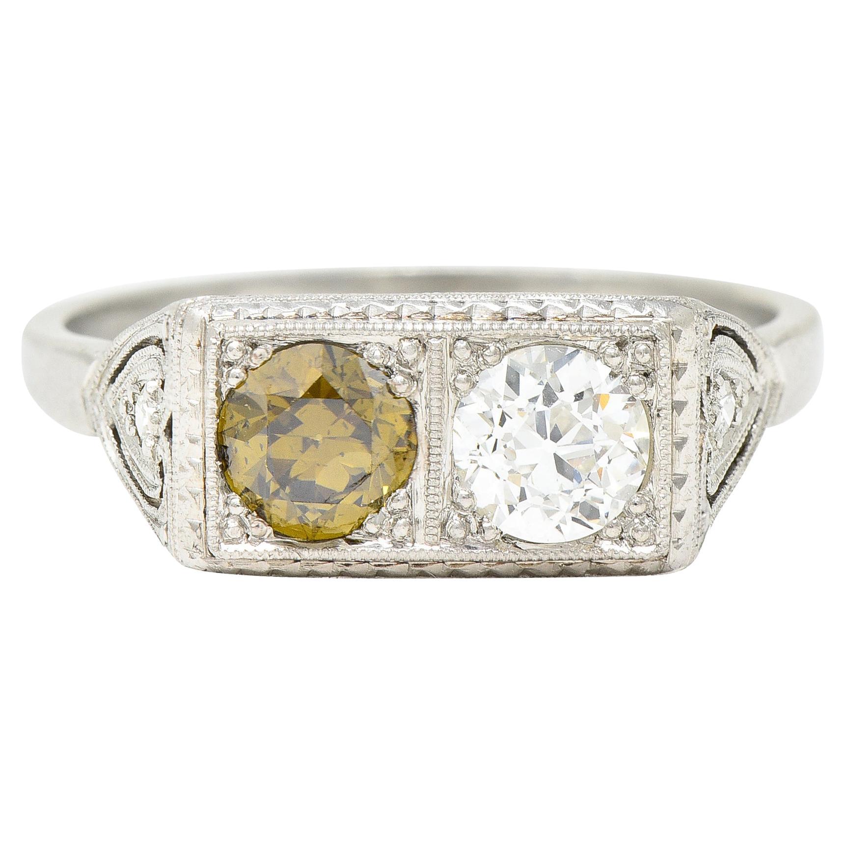 Art Deco 1.00 Carat Fancy Colored Diamond & Diamond Platinum Toi Et Moi Ring For Sale