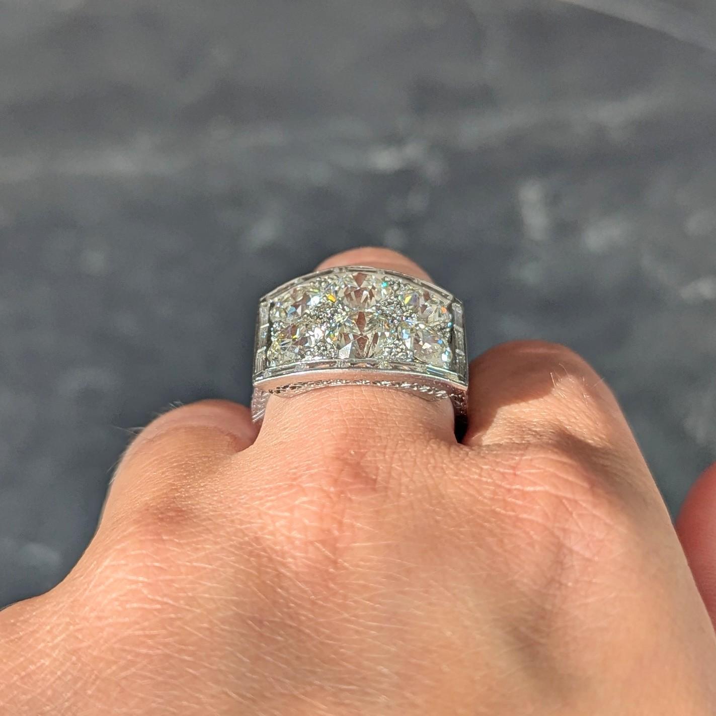 Anello a cuore antico in platino con diamante antico taglio europeo 9,00 CTW in vendita 6