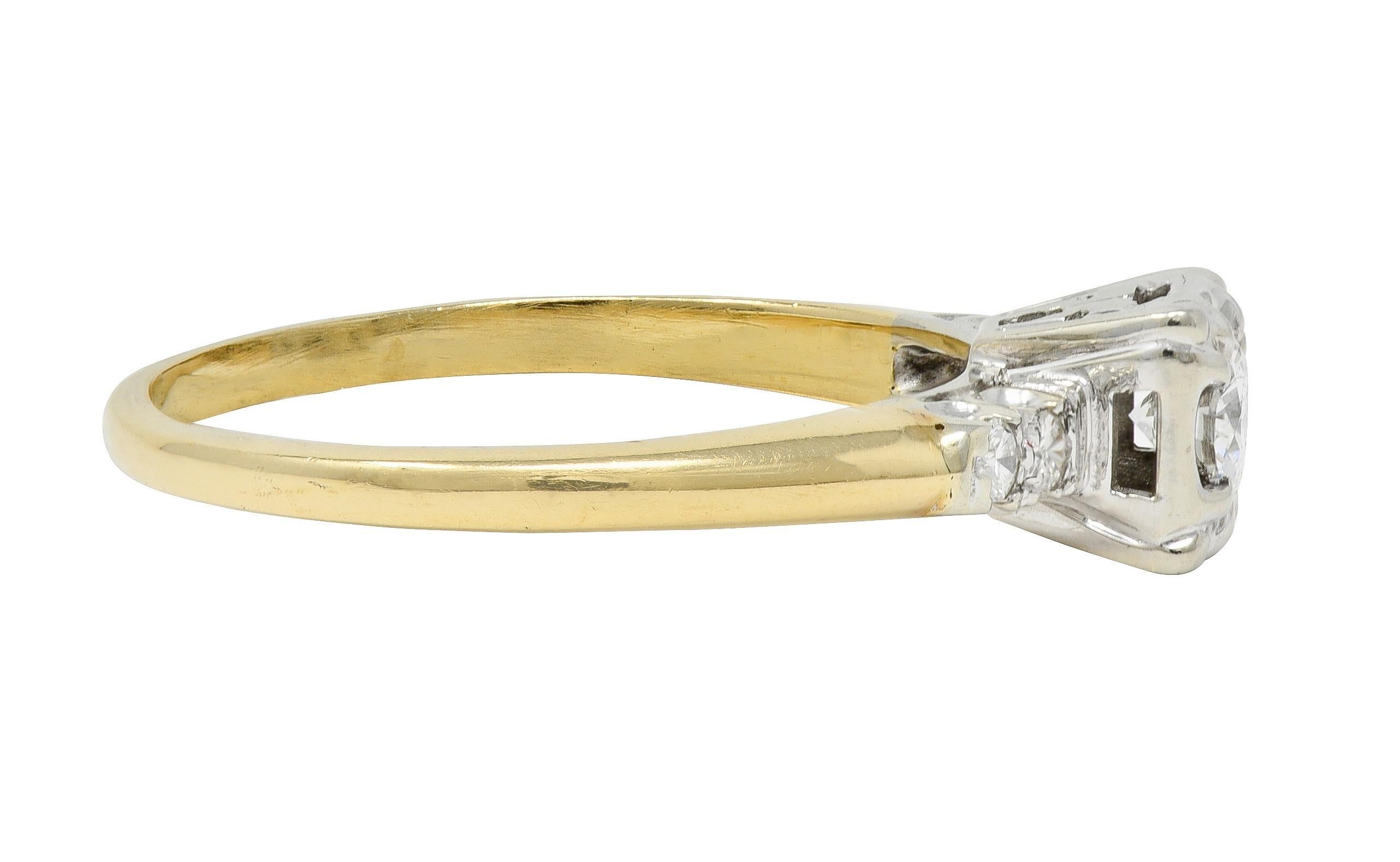 Rétro Retro 0.35 CTW Transitional Cut Diamond Bague de fiançailles vintage en or 14 carats en vente