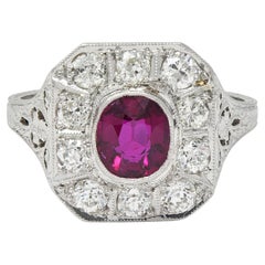 Anello Art Deco 2.18 CTW No Heat Ruby Diamond Platinum Vintage Foliate Halo Ring GIA