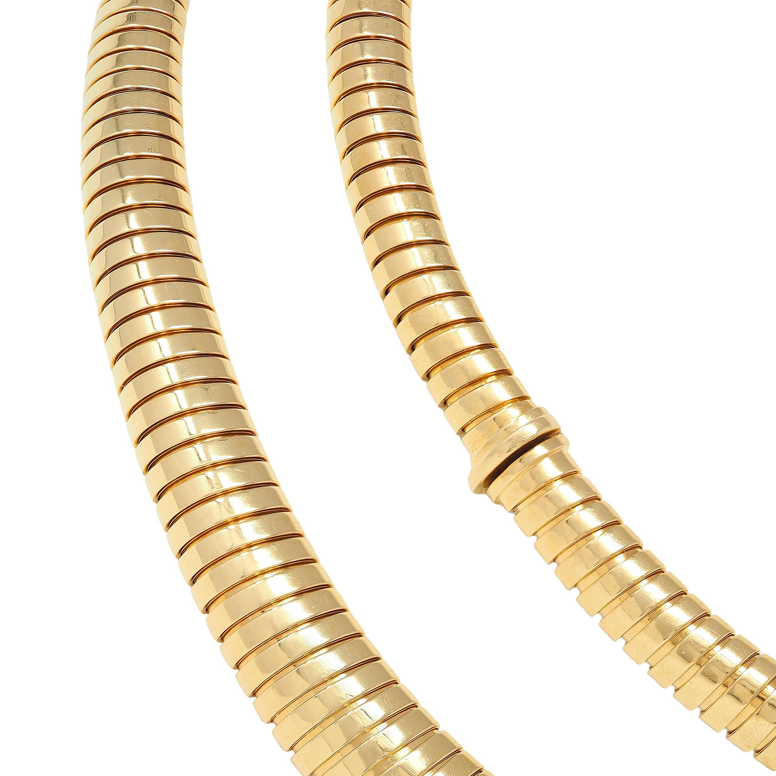 Bulgari 1980's Or jaune 18K Vintage Roman Trajan Coin Monet Tubogas Collier en vente 4
