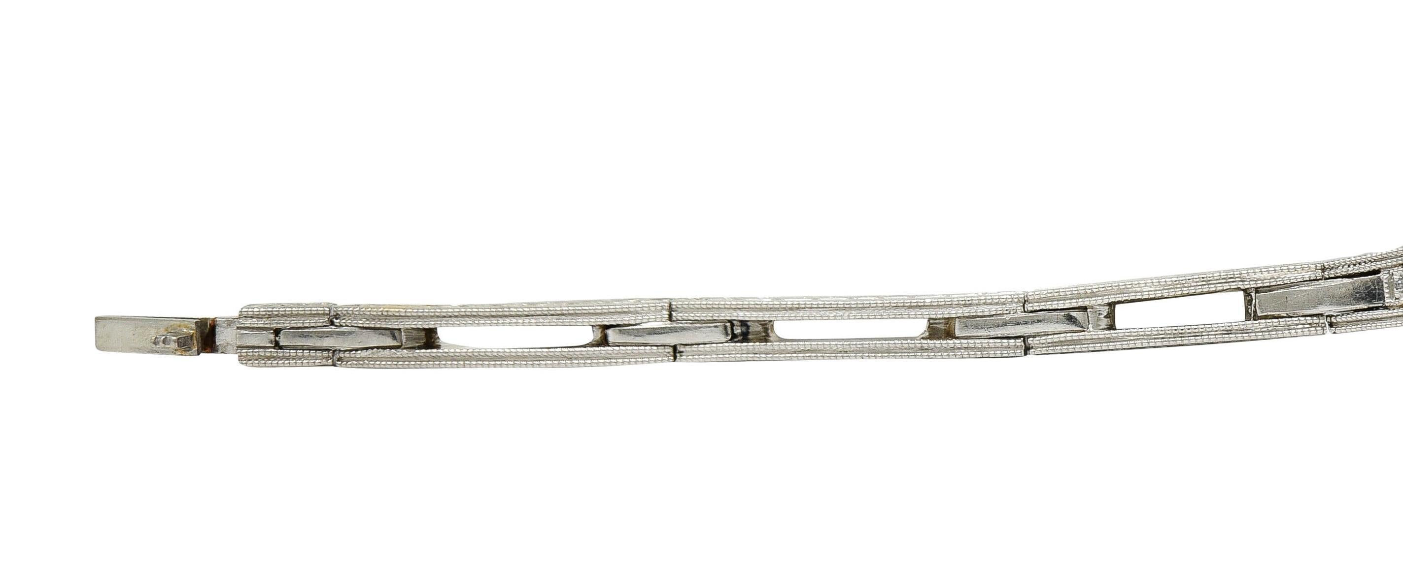 Art Decó 7.32 CTW Asscher Diamante Zafiro Platino Panel Vintage Pulsera Line en venta 1