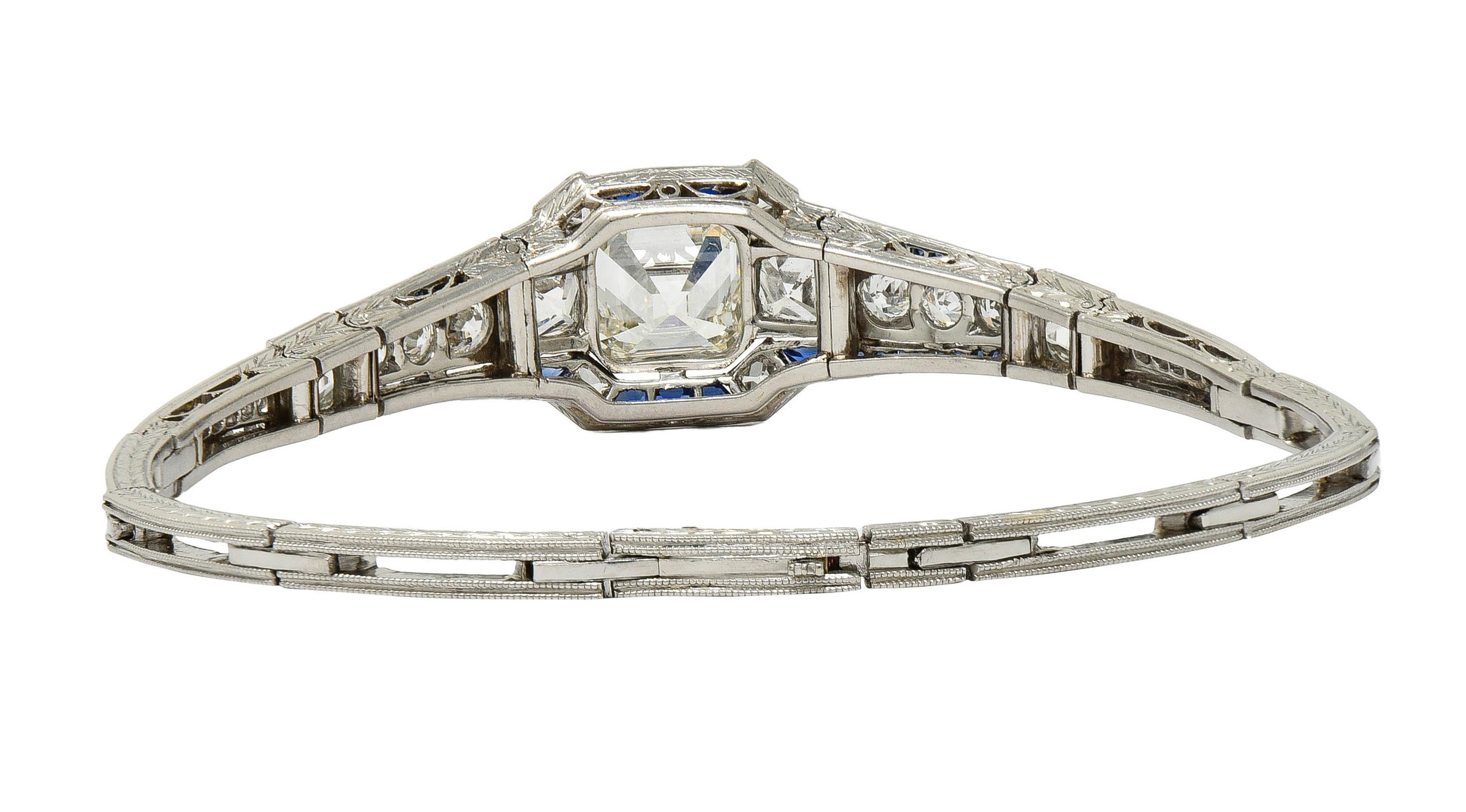 Femenino o masculino Art Decó 7.32 CTW Asscher Diamante Zafiro Platino Panel Vintage Pulsera Line en venta
