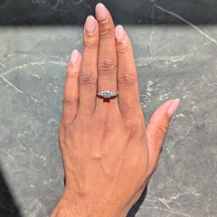Anello di fidanzamento vintage Jabel in oro 14 carati con diamante dal taglio "Retro Transitional" e montatura a gradini