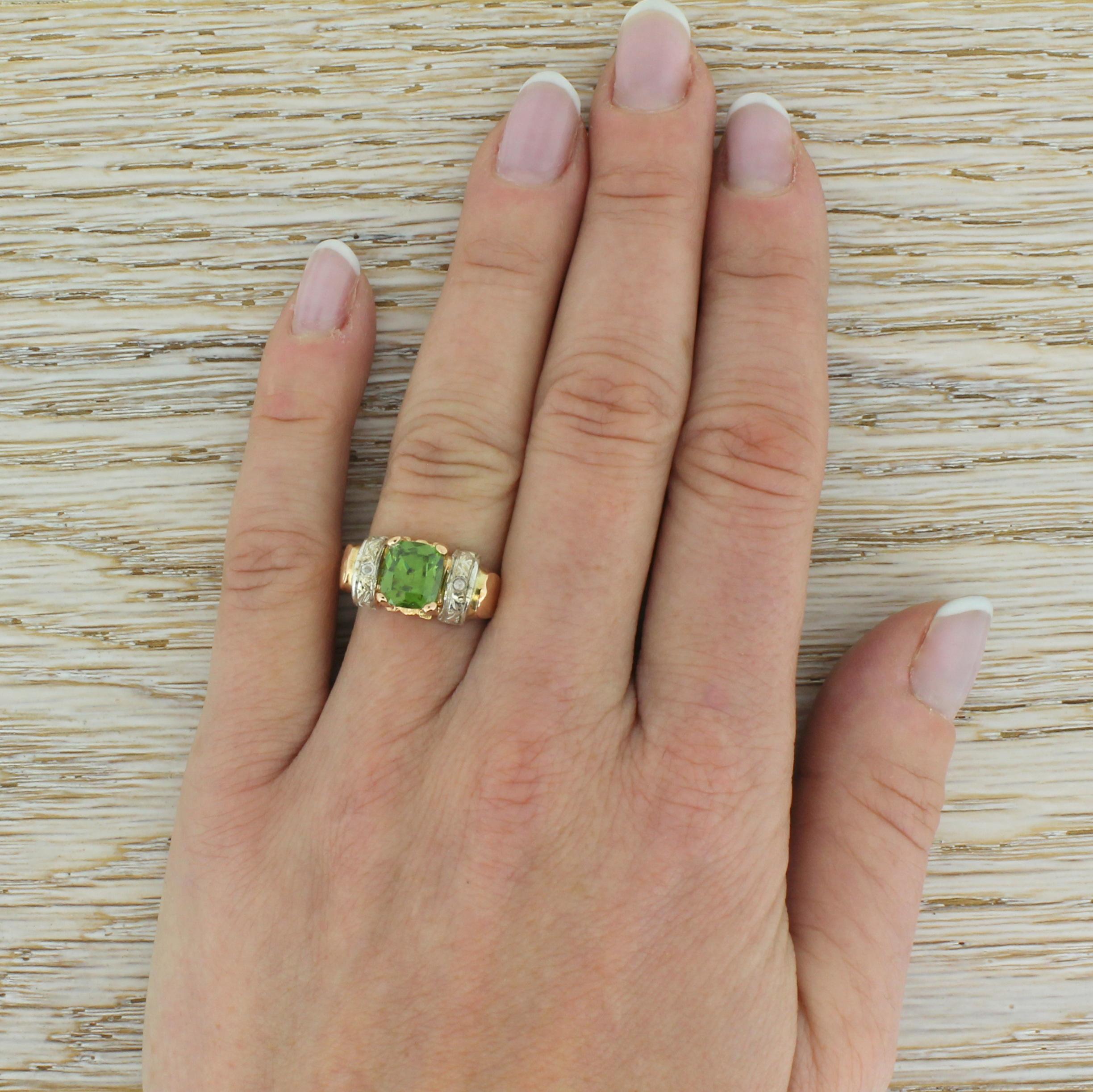 Women's Art Nouveau 1.97 Carat Demantoid Garnet Solitaire Ring For Sale