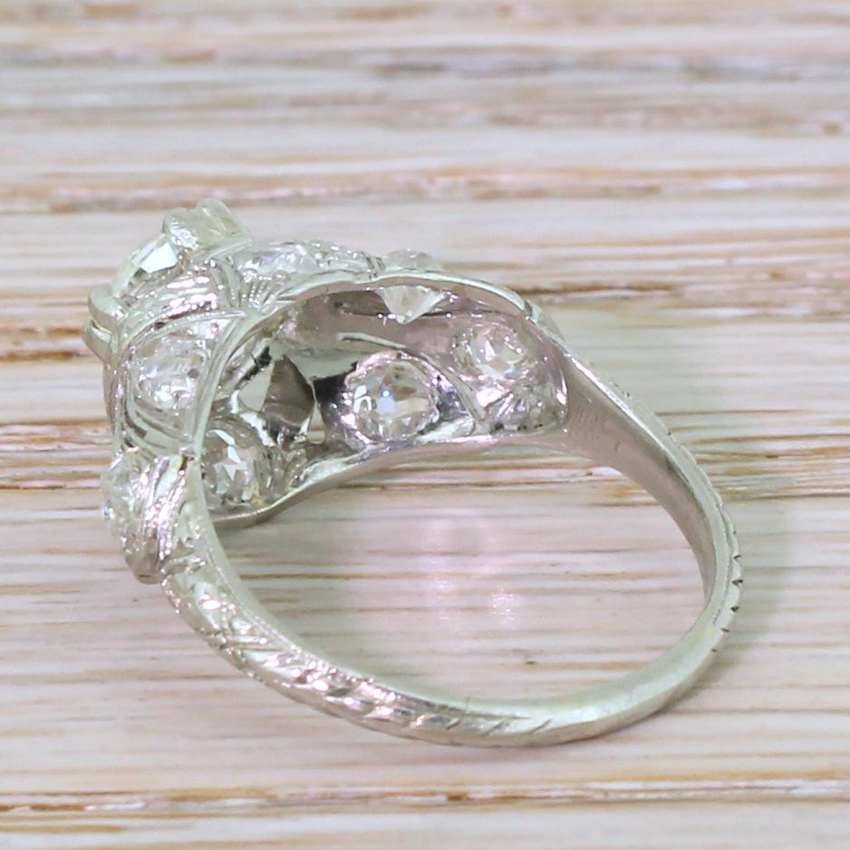 Edwardian 2.51 Carat Old Cut Diamond Platinum Engagement Ring In Good Condition For Sale In Essex, GB