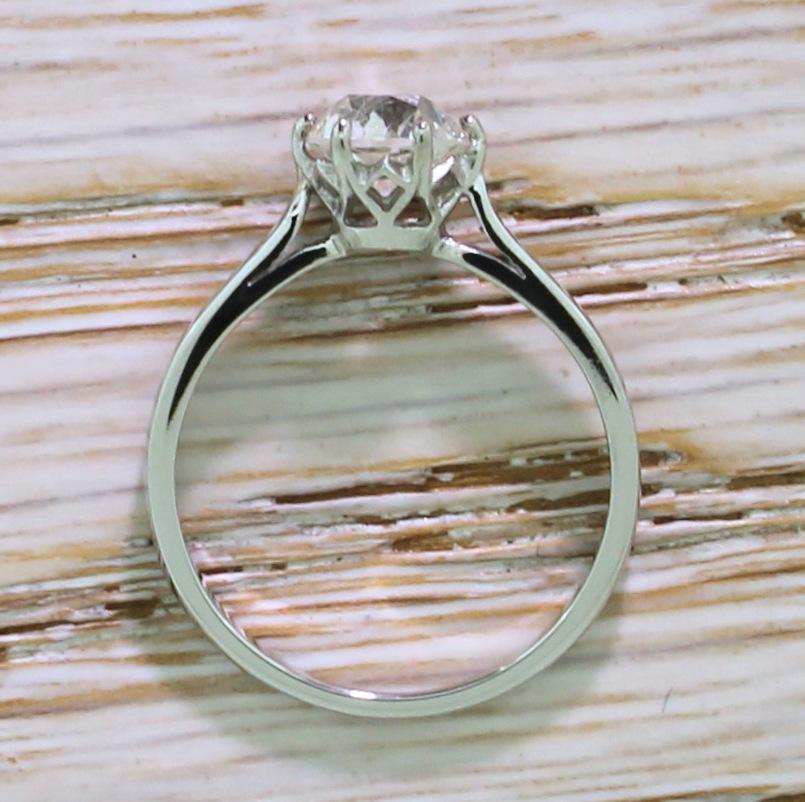 Art Deco 1.01 Carat Old Cut Diamond Platinum Engagement Ring In Good Condition In Essex, GB