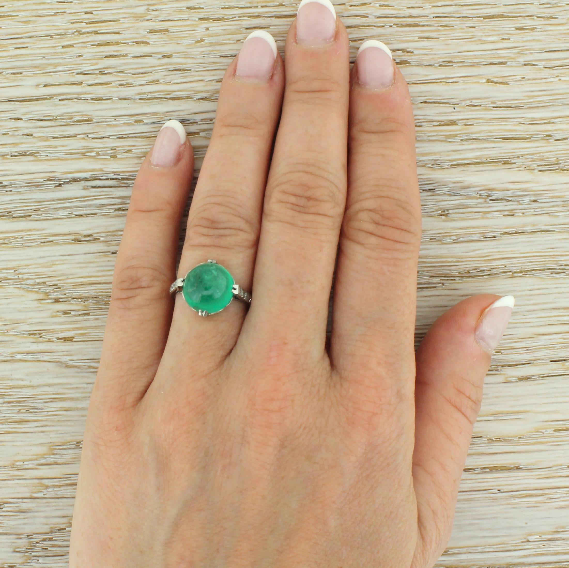 Art Deco 5.69 Carat Colombian Cabochon Emerald Platinum Ring 1