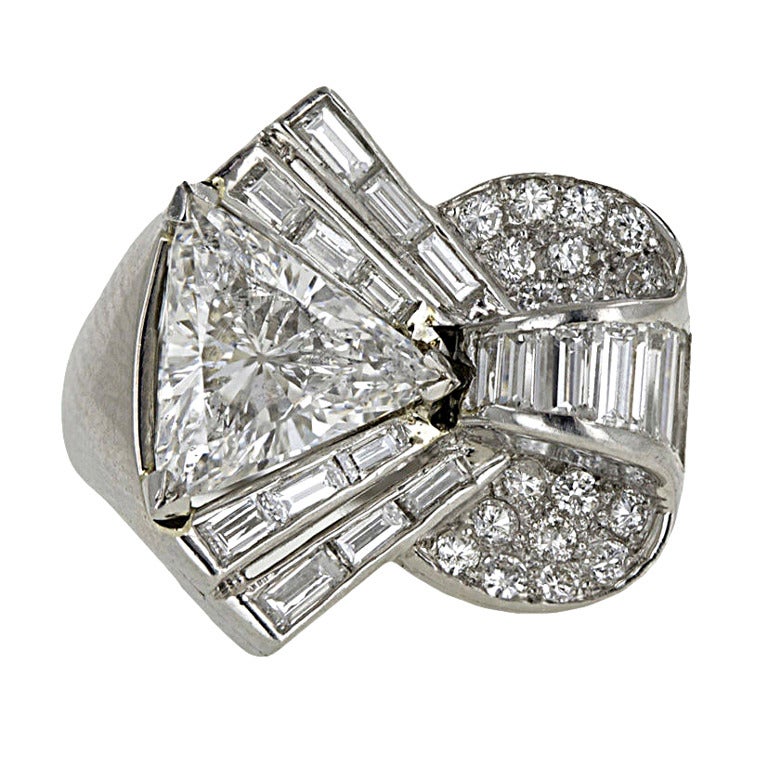 1930s Retro Diamond Platinum Cocktail Ring For Sale