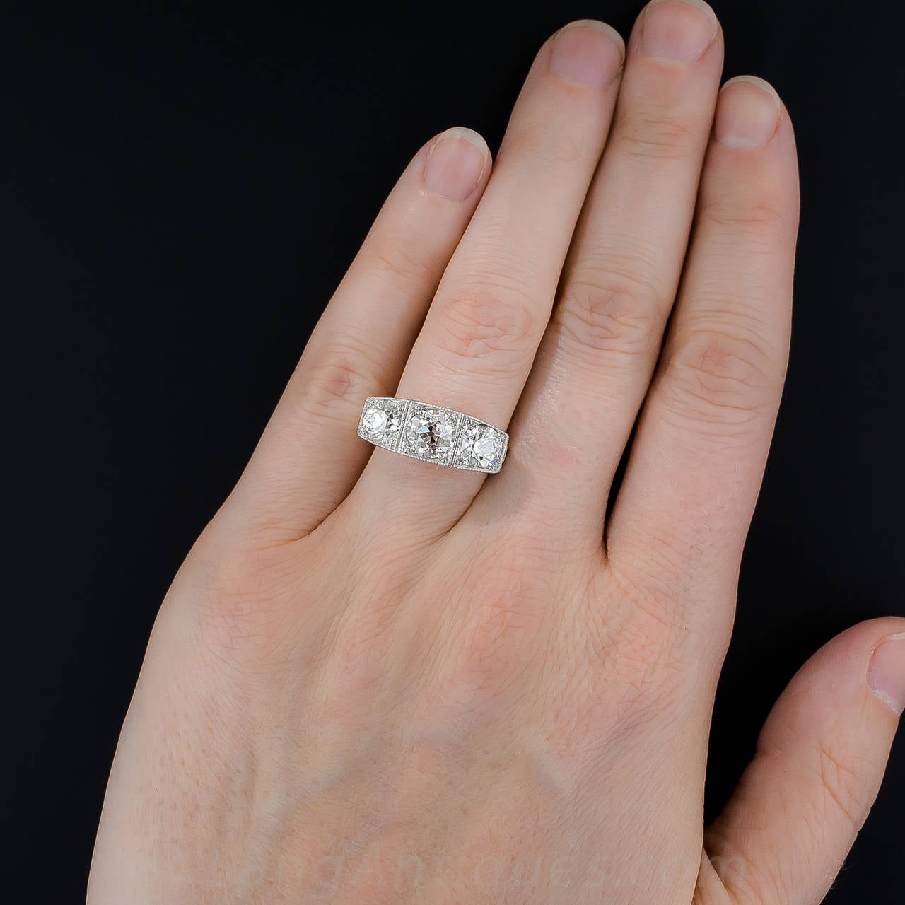 Women's Platinum Three-Stone Art Deco Diamond Ring For Sale