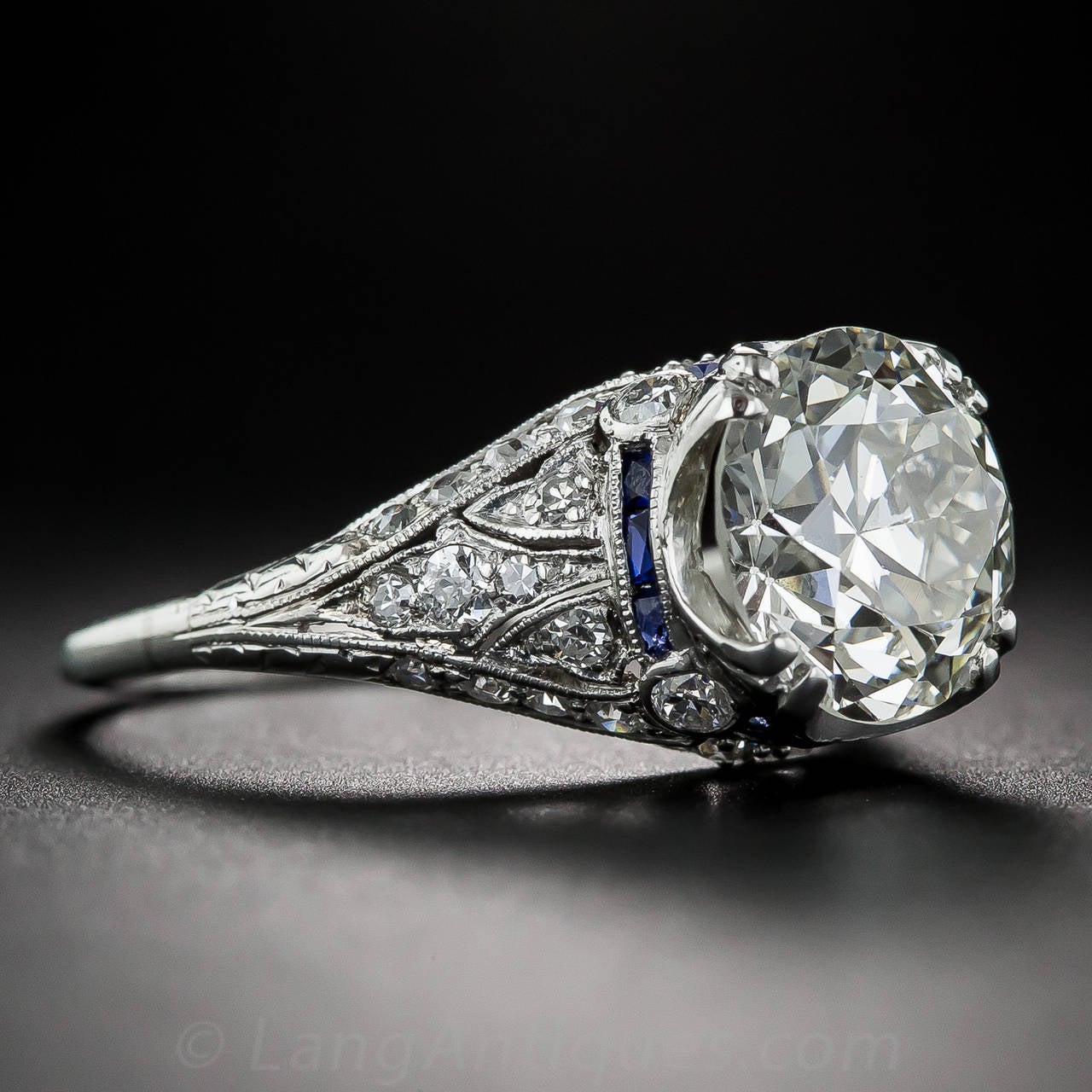Women's Art Deco 3.10 Carat Calibre Sapphires Diamond Platinum Engagement Ring