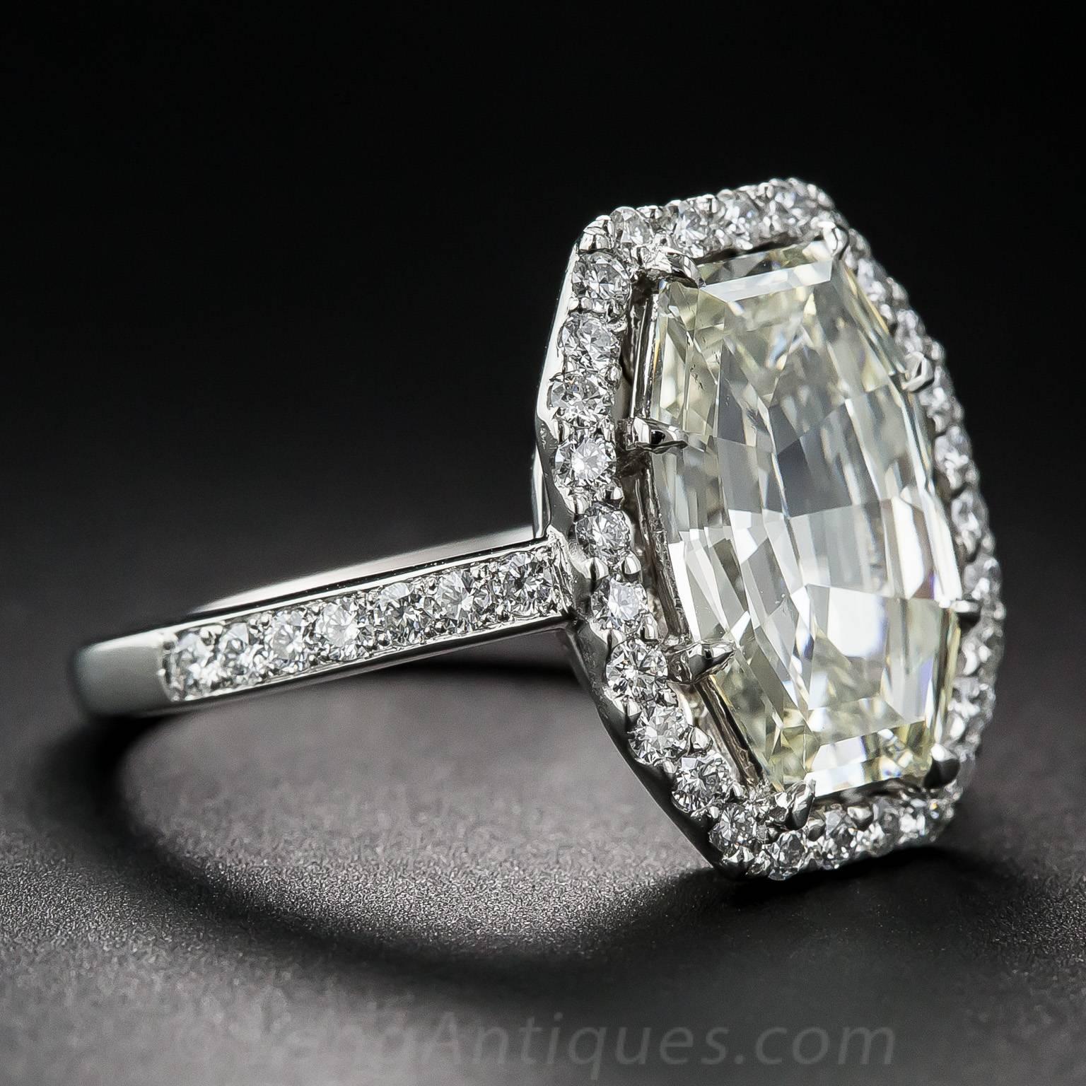 3.28 Carat Fancy Cut Diamond Platinum Ring In Excellent Condition In San Francisco, CA