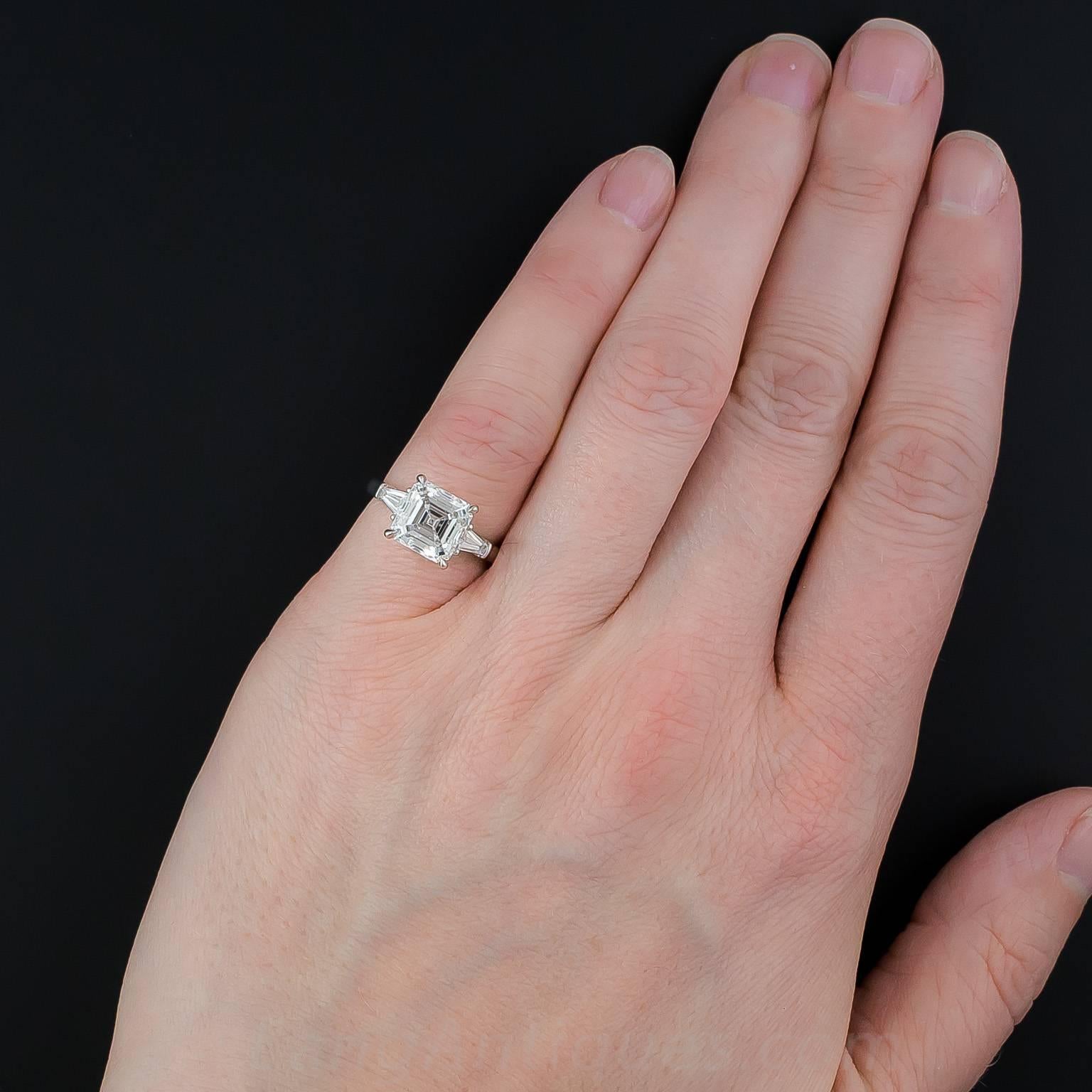 3.01 Carat GIA E/VS2 Square Emerald Cut Diamond Platinum Ring For Sale 3