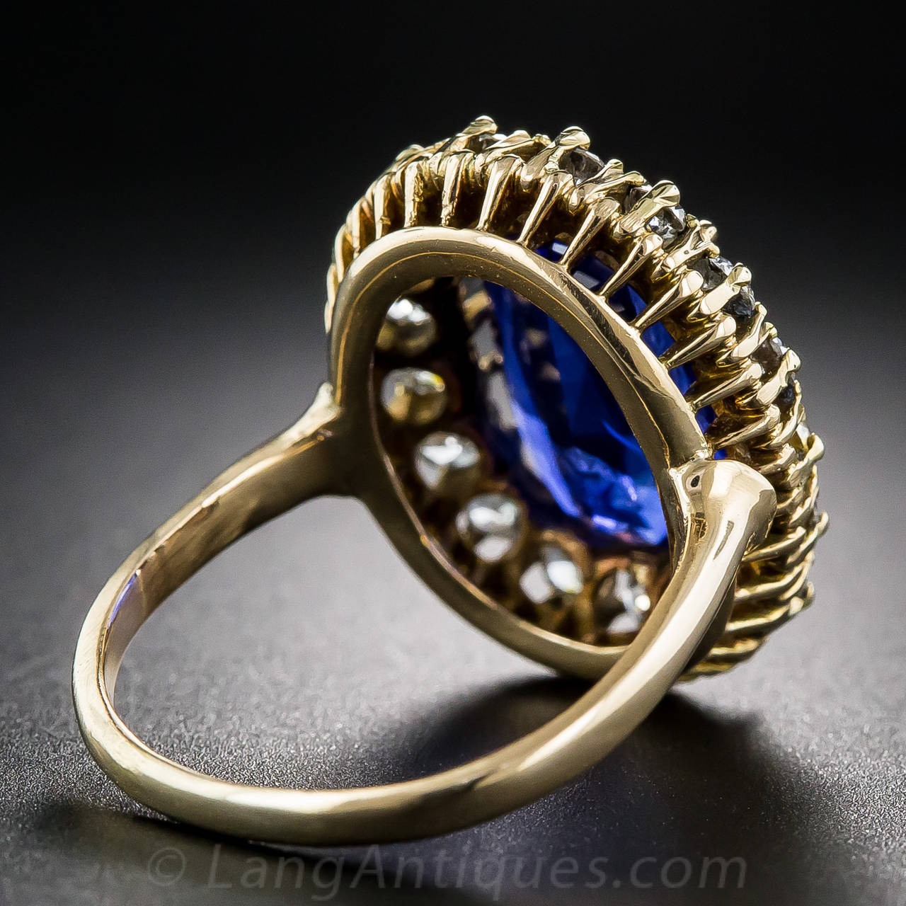 Women's 7.68 Carat Sapphire Diamond Antique Cluster Ring For Sale