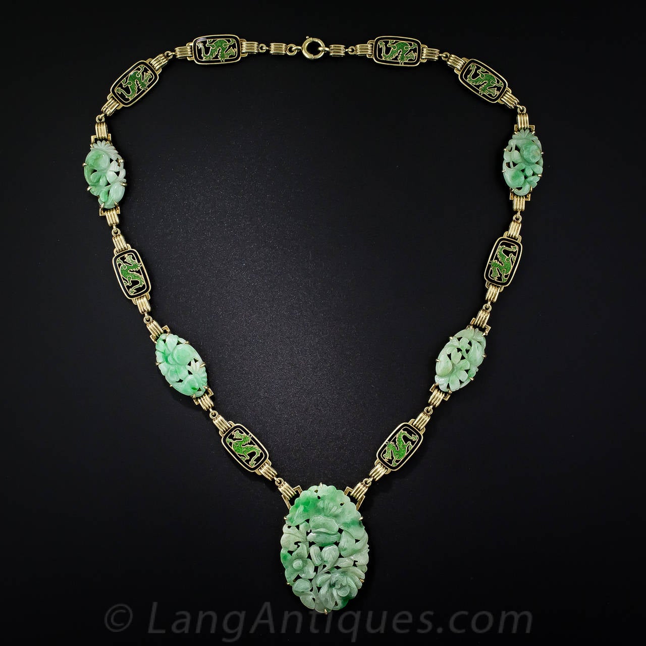 Art Deco Carved Natural Jade Enamel Gold Necklace and Bracelet In Excellent Condition For Sale In San Francisco, CA