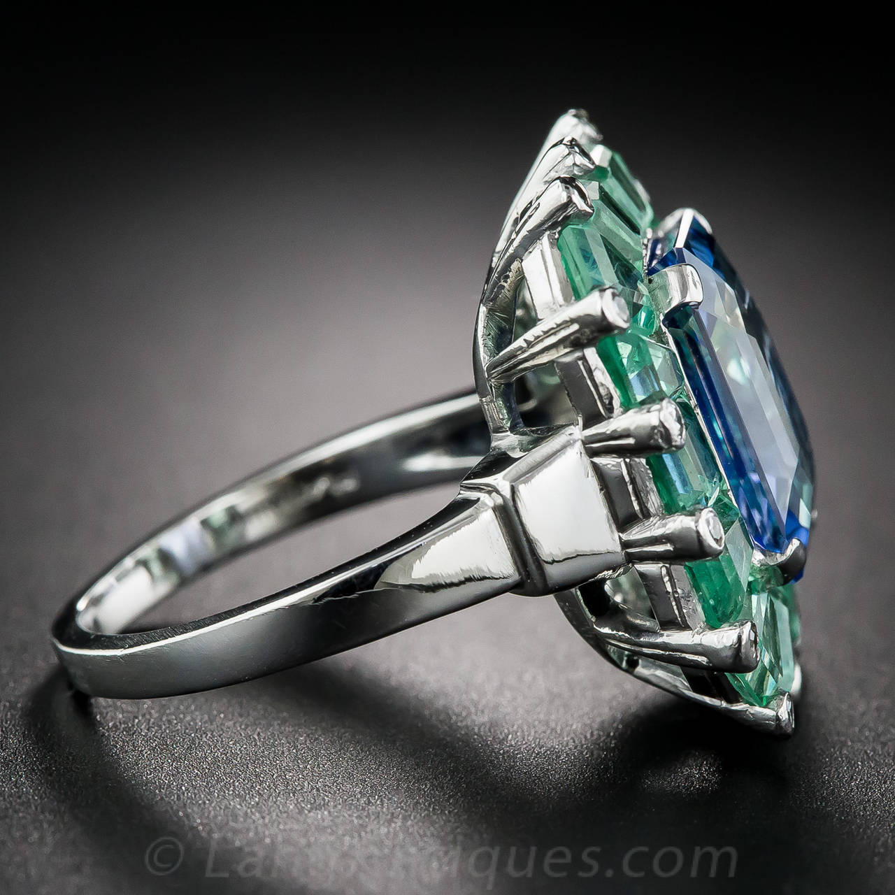 5.68 Natural No-Heat Sapphire Green Beryl Platinum Cocktail Ring In Excellent Condition For Sale In San Francisco, CA