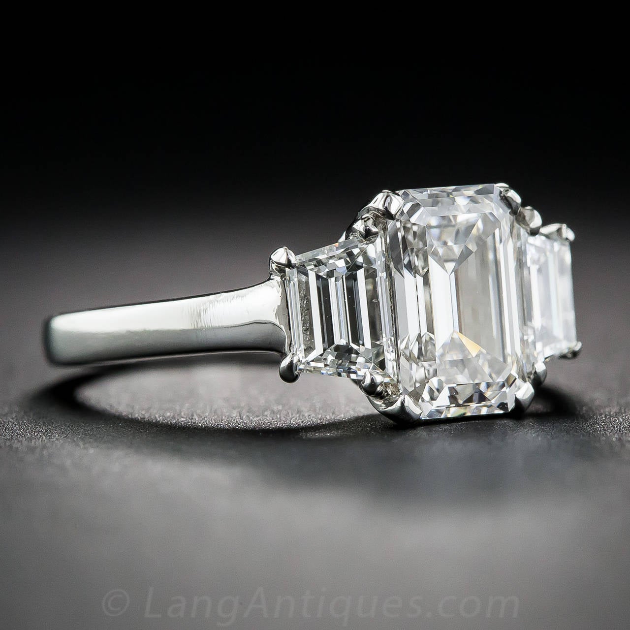 1.61 Carat GIA Cert Emerald-Cut Diamond Platinum Engagement Ring In Excellent Condition In San Francisco, CA