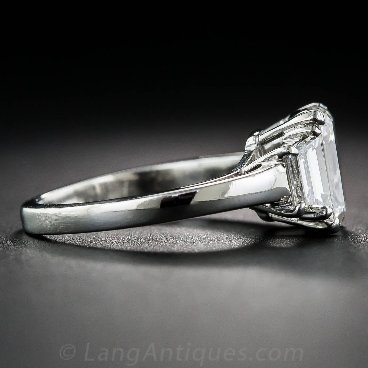 Women's 1.61 Carat GIA Cert Emerald-Cut Diamond Platinum Engagement Ring