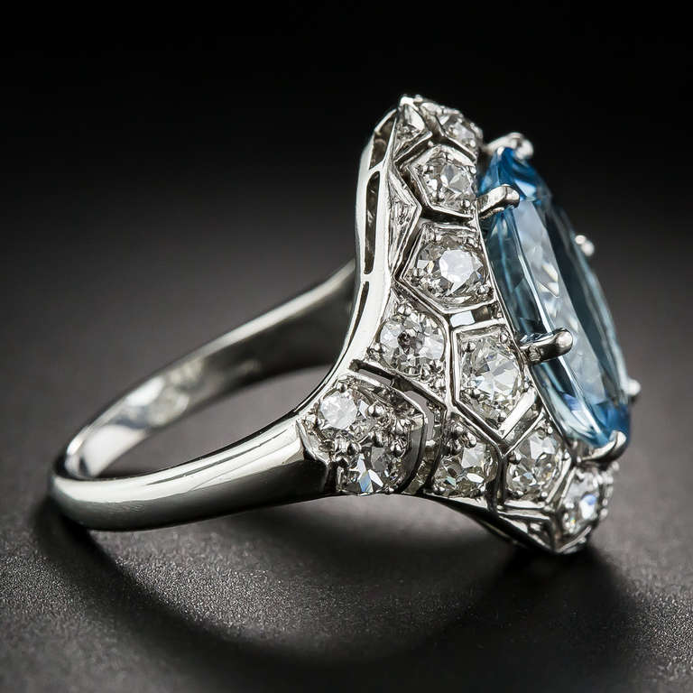 Art Deco Aquamarine and Diamond Ring In Excellent Condition For Sale In San Francisco, CA