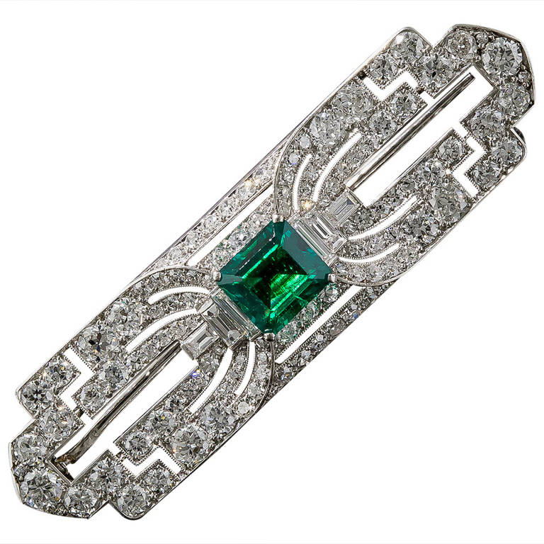 Art Deco Fine Gem Emerald Diamond Platinum Brooch For Sale