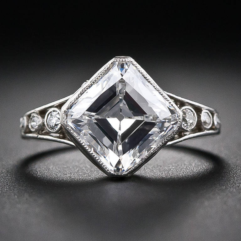 Internally Flawless 2.84 Carat Golconda Diamond Ring 2
