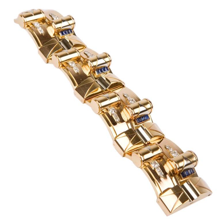 Bracelet in Three Colors of Gold with Sapphire and Diamonds, circa 1940
