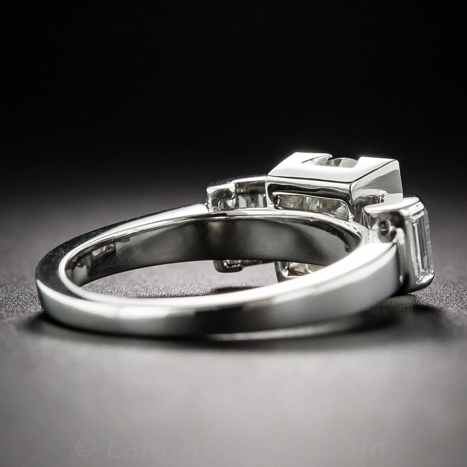 Women's Art Deco 2.50 Carat Diamond Platinum Engagement Ring For Sale
