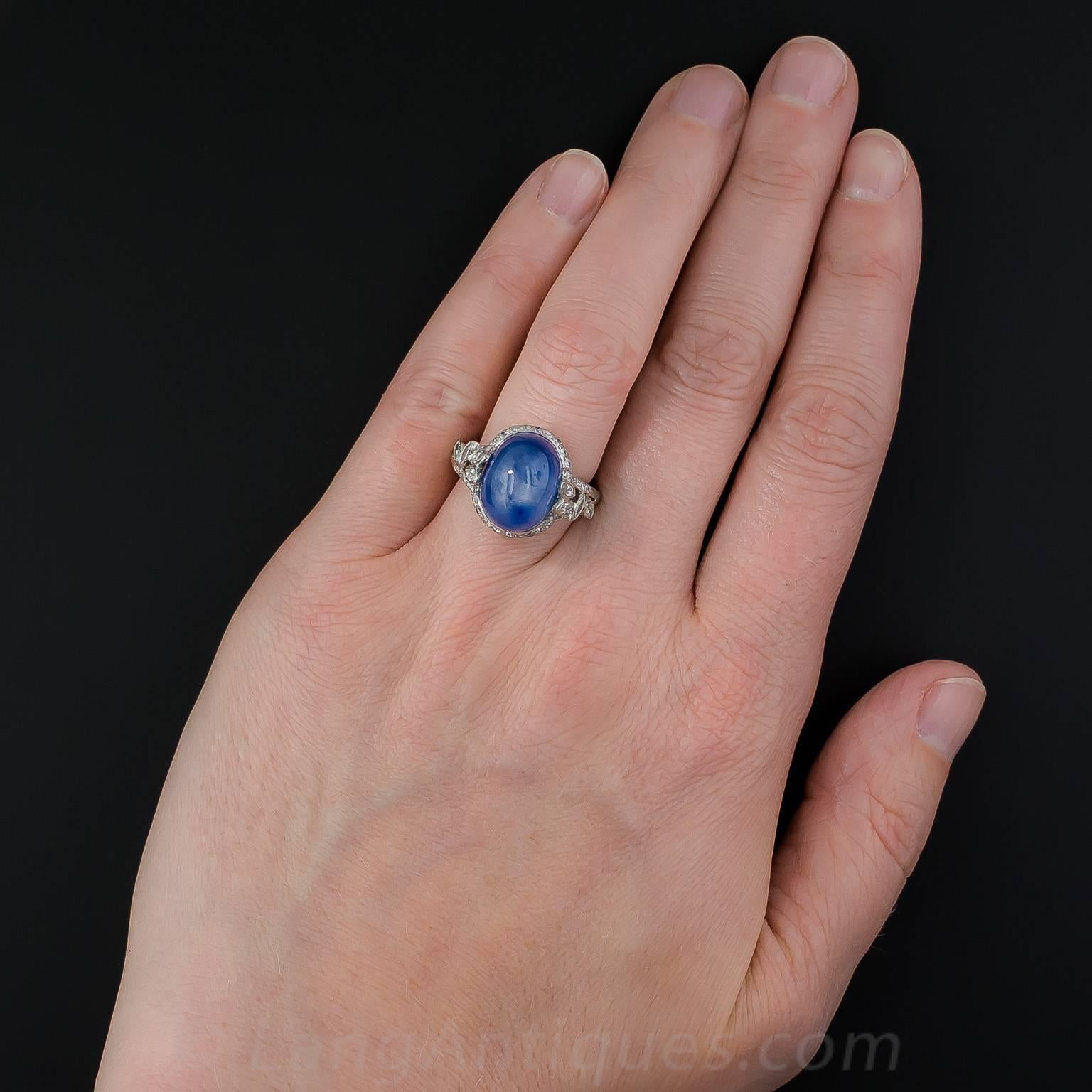 19 Carat No-Heat Burma Star Sapphire and Diamond Late Art Deco Ring For Sale 2