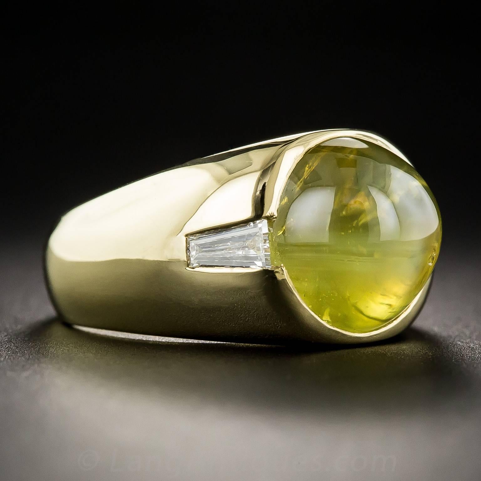 10 Carat Cat's Eye Chrysoberyl and Diamond Gent's Ring In Good Condition For Sale In San Francisco, CA