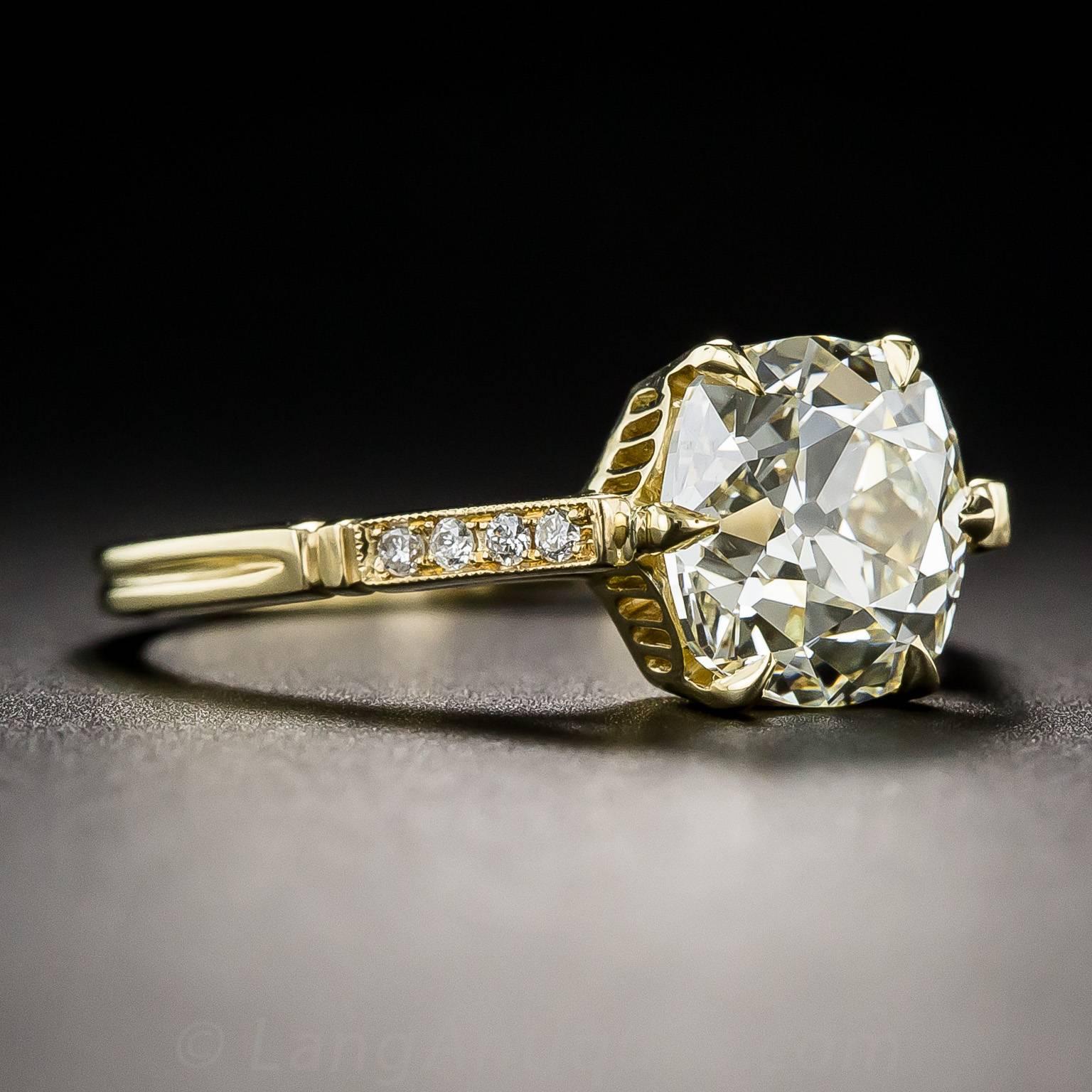 2.33 Carat Antique Cushion-Cut Diamond Gold Ring  In Excellent Condition In San Francisco, CA