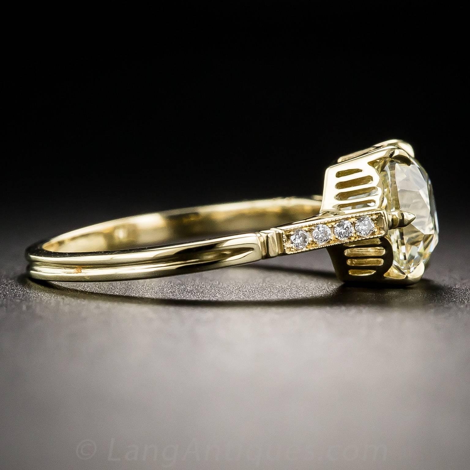 Women's 2.33 Carat Antique Cushion-Cut Diamond Gold Ring 