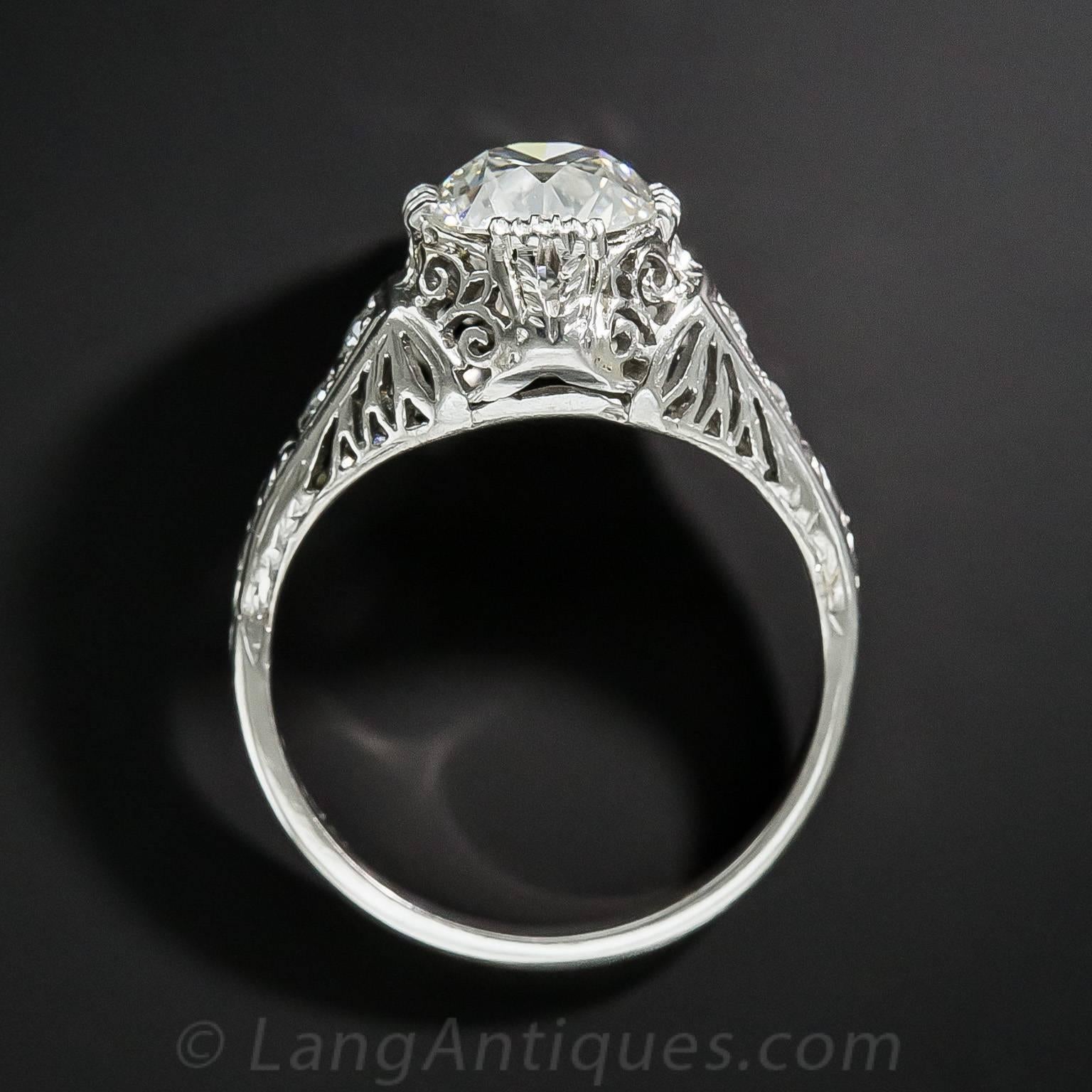 Art Deco 1.69 Carat GIA J VVS2 Diamond Ring  For Sale 1