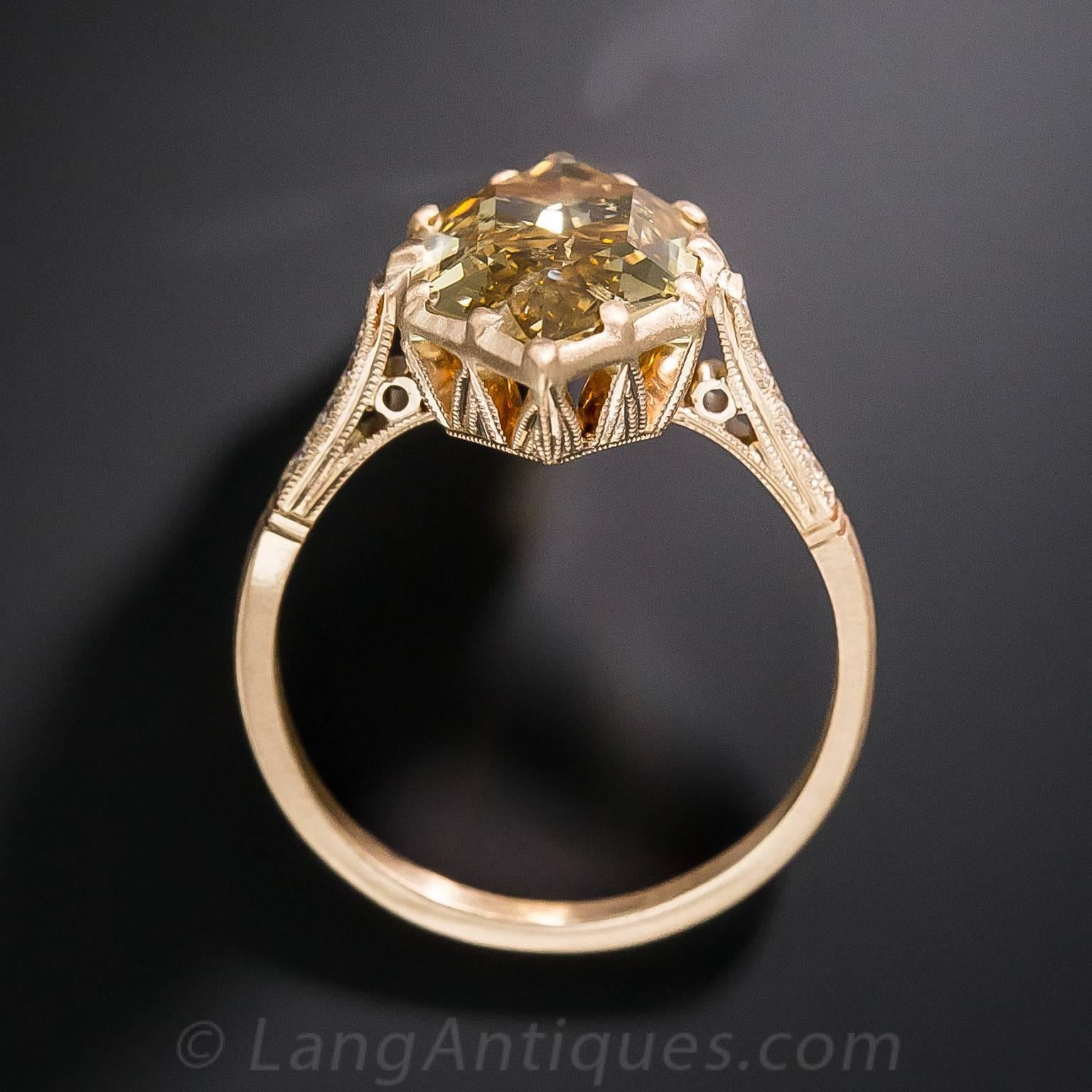 GIA Report 3.43 Carat Natural Brown Hexagonal Diamond Ring In Excellent Condition For Sale In San Francisco, CA
