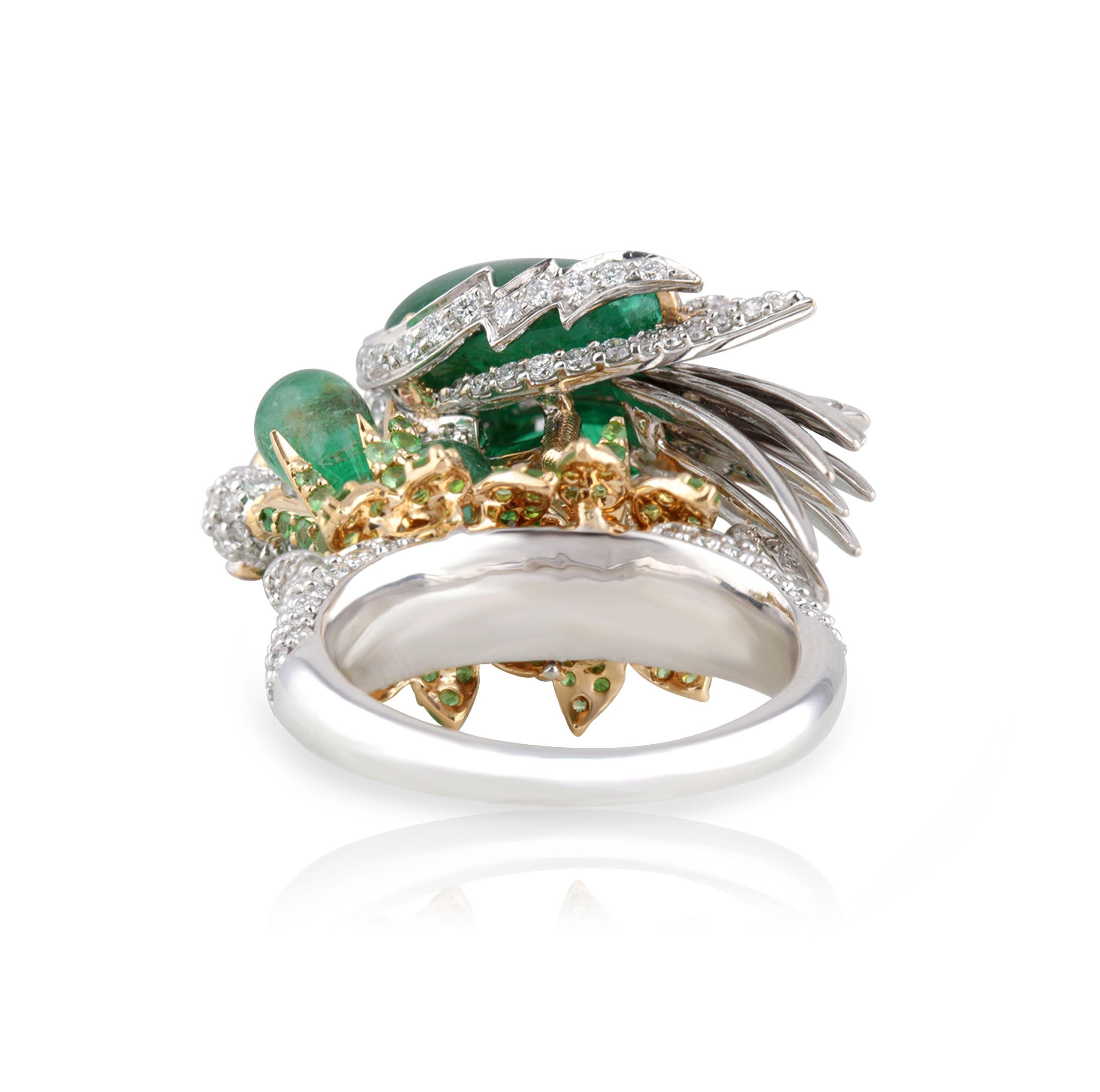 Women's Studio Rêves Crane Ring in 18K Gold and Diamonds with Emeralds and Tsavorites