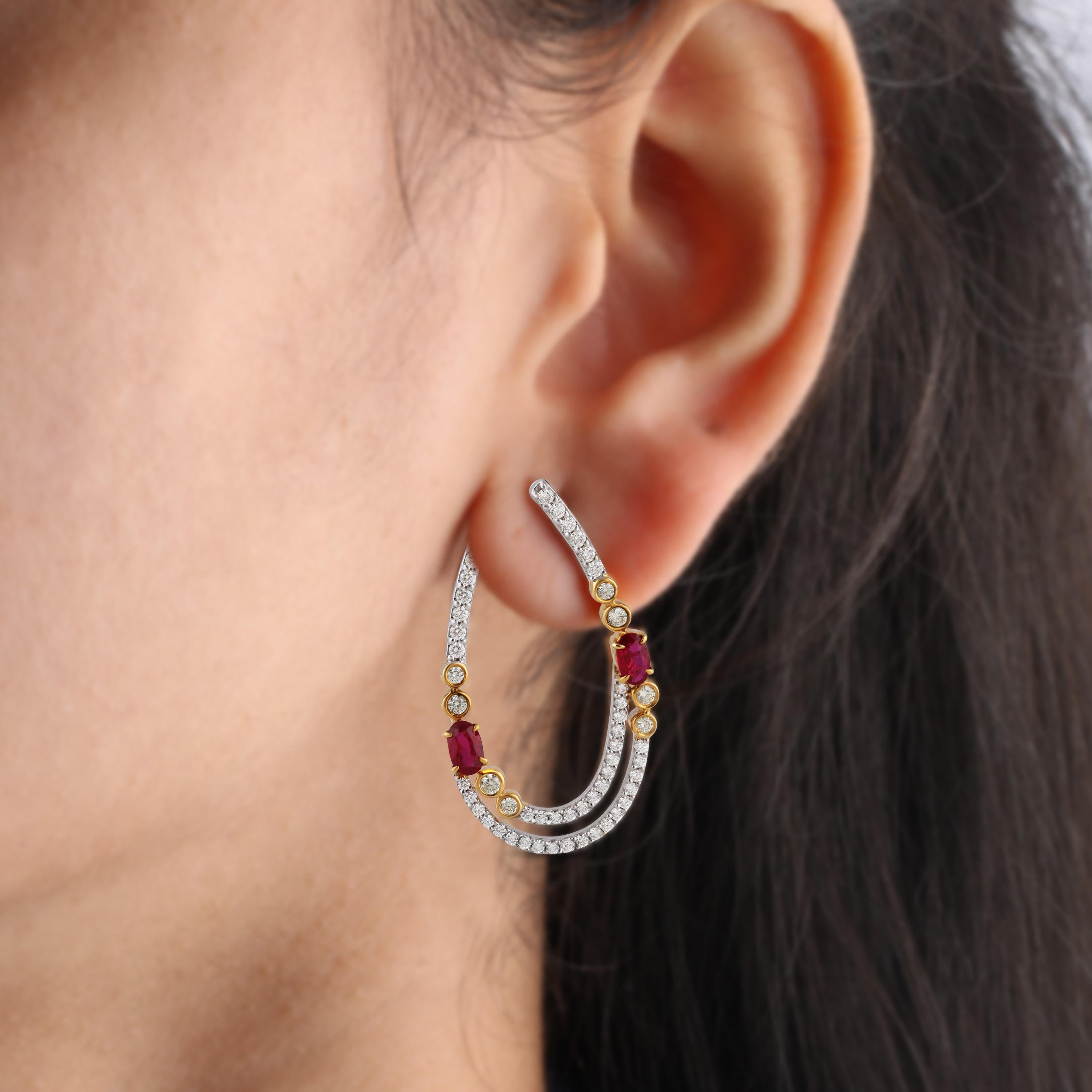 Diamonds and Ruby Hoop Earrings in 18K Gold For Sale 1