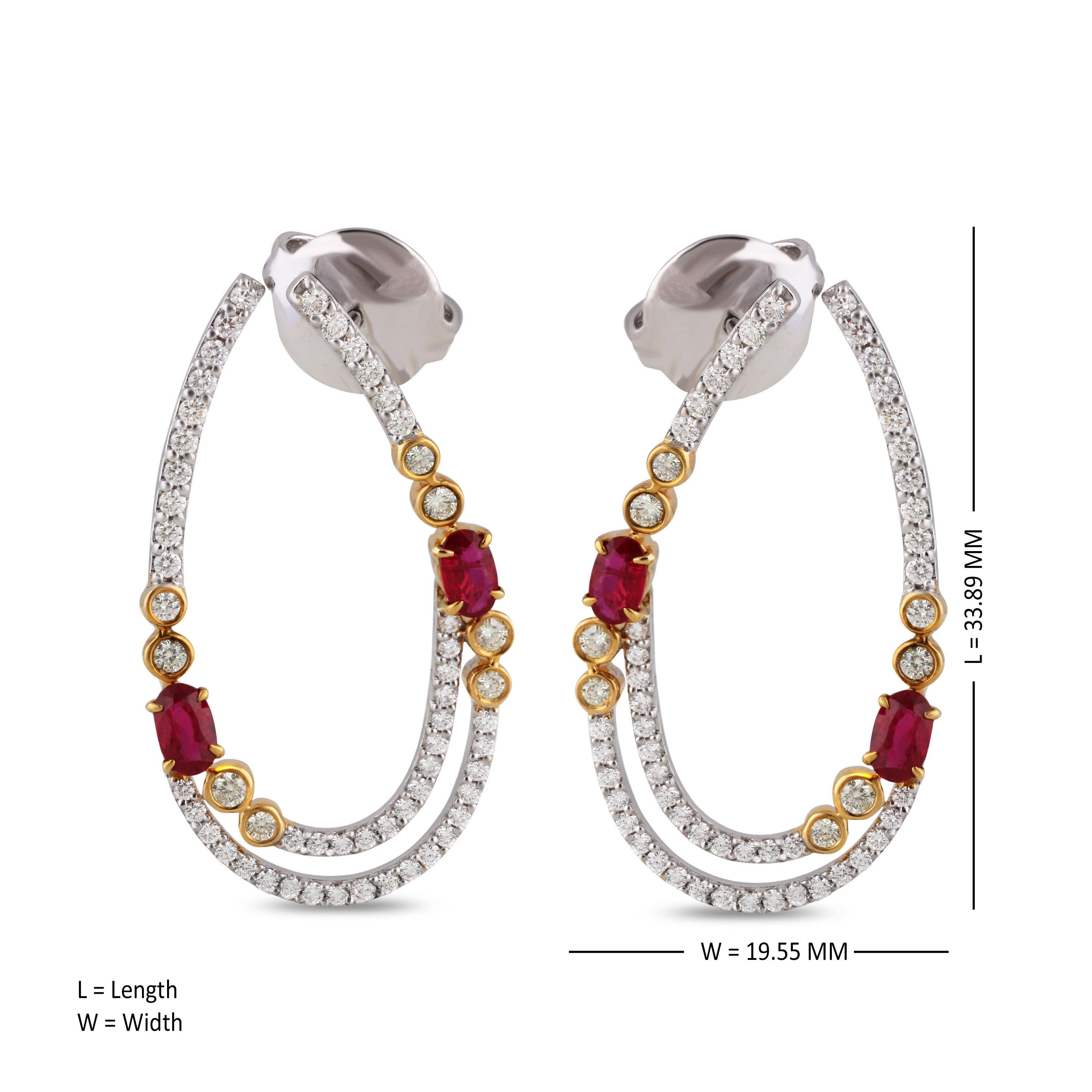 Diamonds and Ruby Hoop Earrings in 18K Gold In New Condition For Sale In Mumbai, Maharashtra