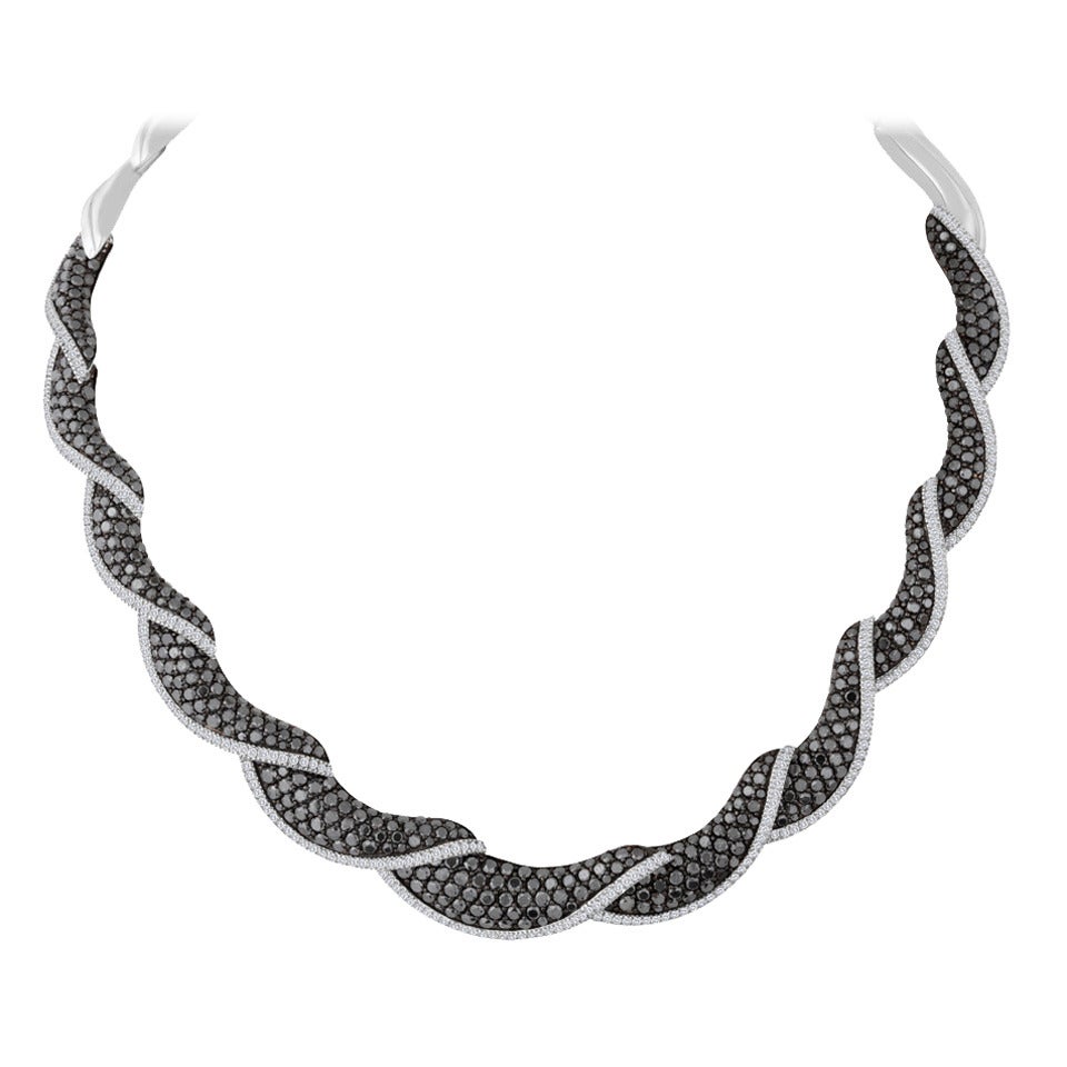 Black and White Diamond Gold Necklace