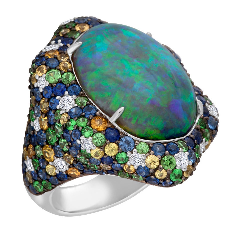 Australian Black Opal Gem-Set Gold Ring For Sale