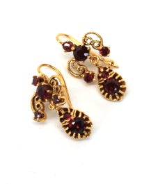 Boucles d'oreilles pendantes en filigrane réalisées à la main, en or jaune 14 carats, ornées d'un grenat rouge de style victorien