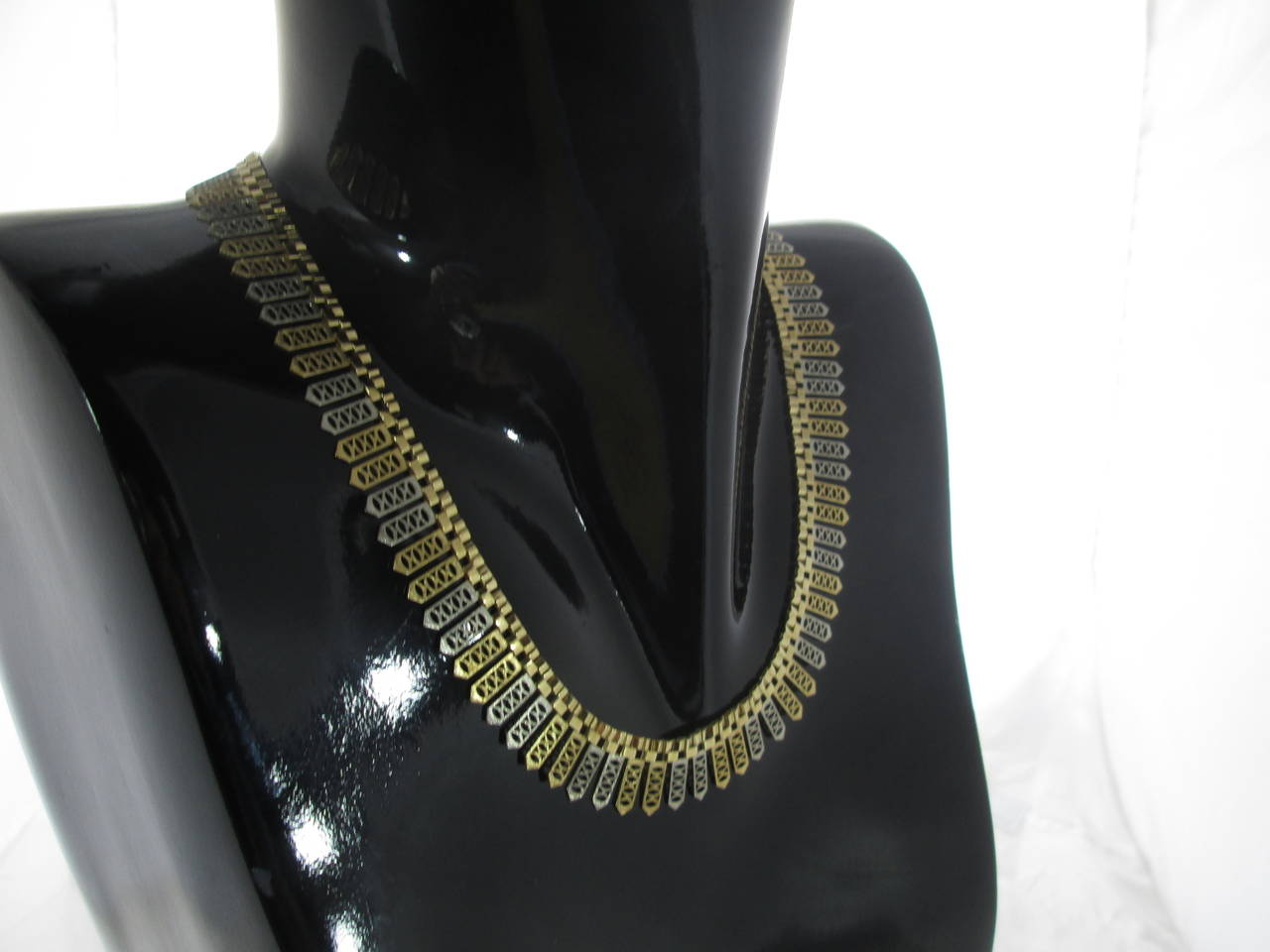 A Bicolored Gold Archaeological Style Necklace