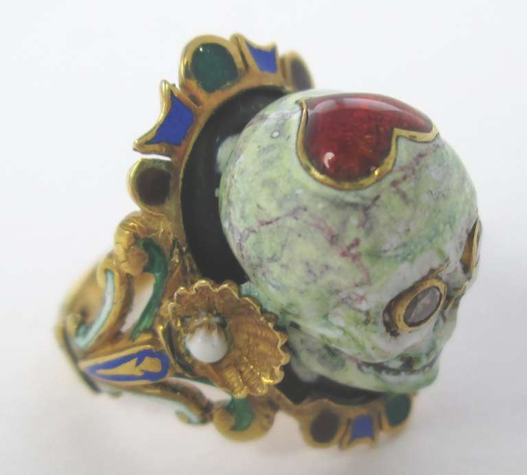 Enamel Diamond Gold Skull Ring In Excellent Condition In Firenze, IT