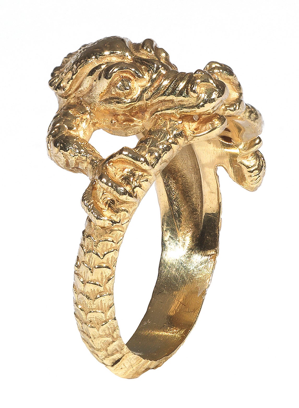 Bernardo Antichità Ponte Vecchio Florence

Modeled as a Chinese dragon biting its tail.

Mounted in 18Kt gold

Finger size: 9

Weight: 12.9 gr