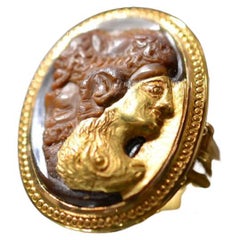 Gold and Large Agate Gryllus Cameo Ring