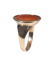 Socrates-Ring aus Karneol mit Gold-Intaglio