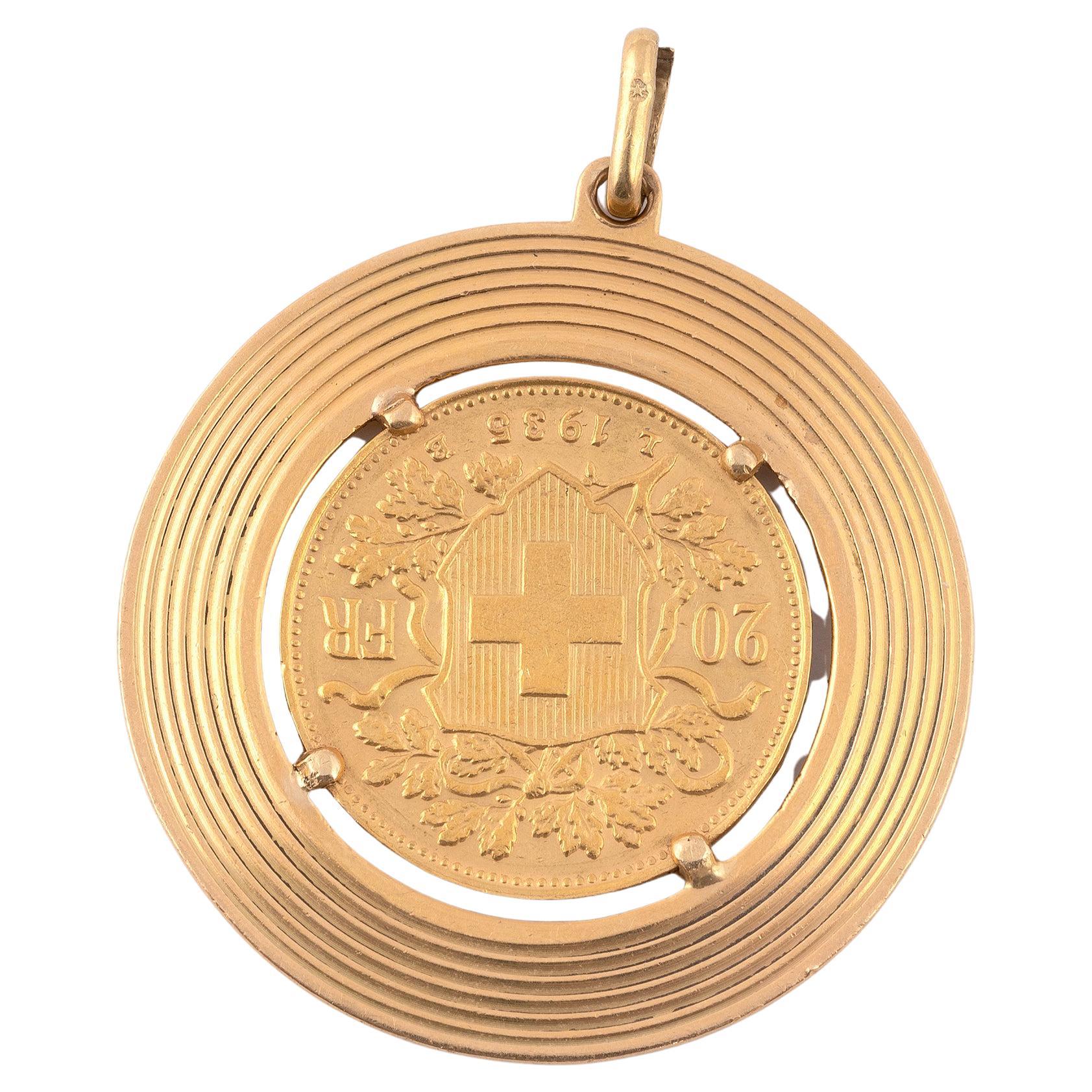 Pendentif en or avec pièce de monnaie suisse Excellent état - En vente à Firenze, IT