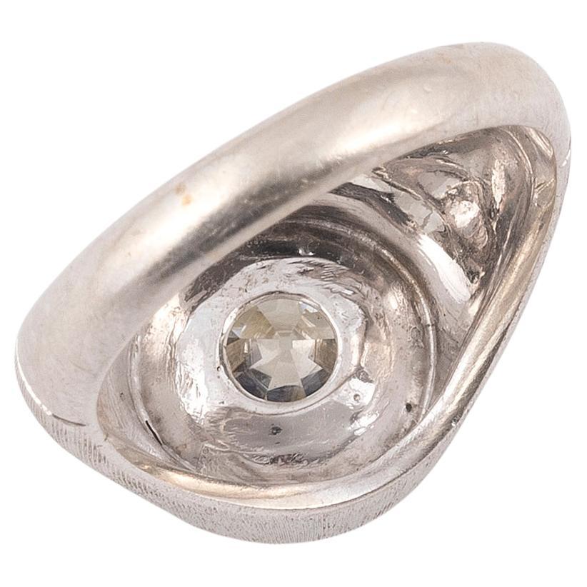 SHIPPING POLICY:
No additional costs will be added to this order.
Shipping costs will be totally covered by the seller (customs duties included). 


In brushed white gold with central prong-set Old European-cut diamond weighing approx. 1,70ct framed