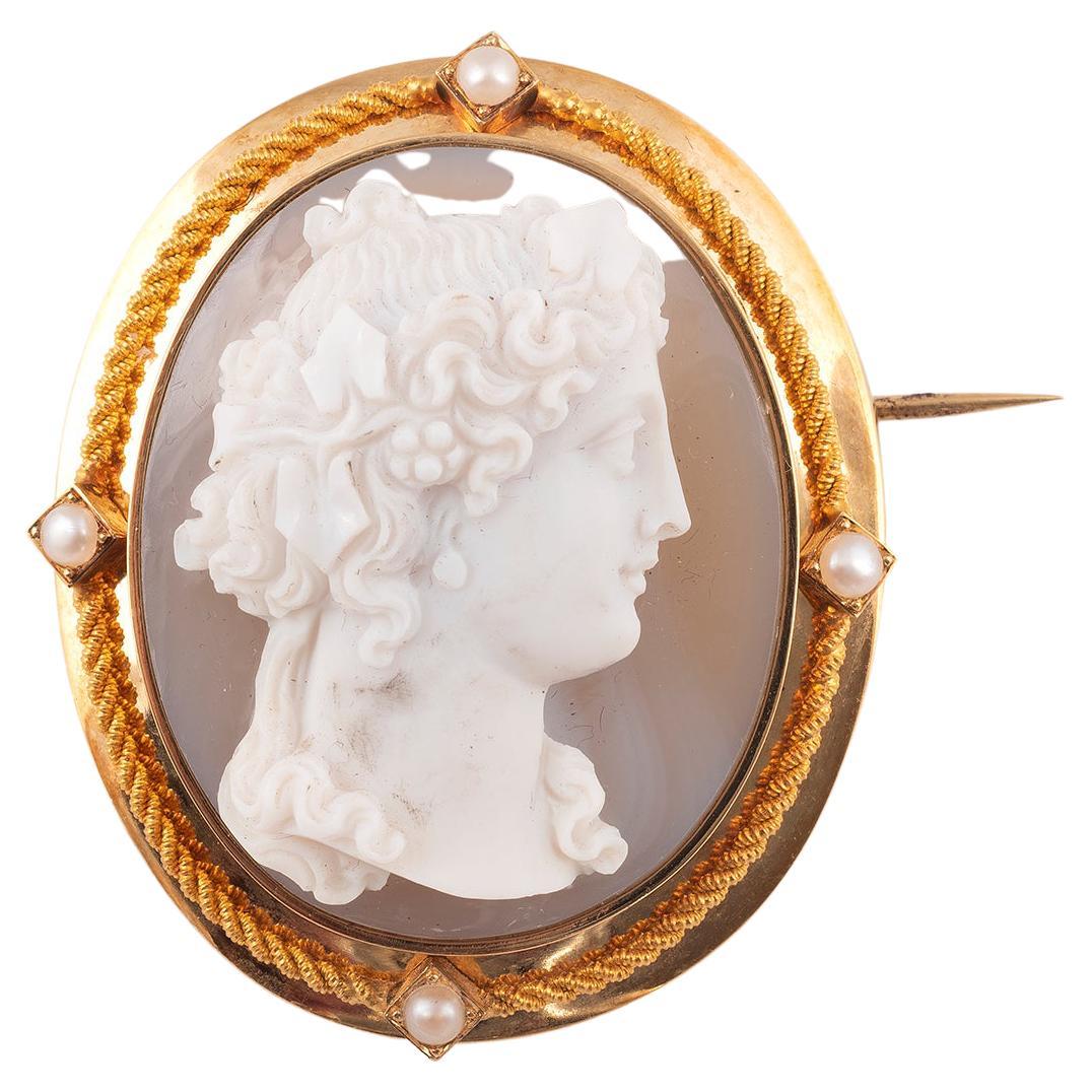 Agate Cultured Pearl and Gold Cameo Brooch For Sale