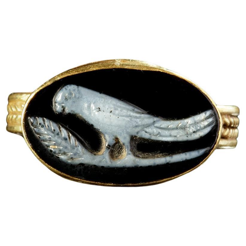 Byzantine Gold Ring With A Roman Nicolo Cameo Of A Parrot 6th Century AD For Sale